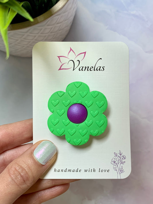 B003 Floral Magnet (Green)