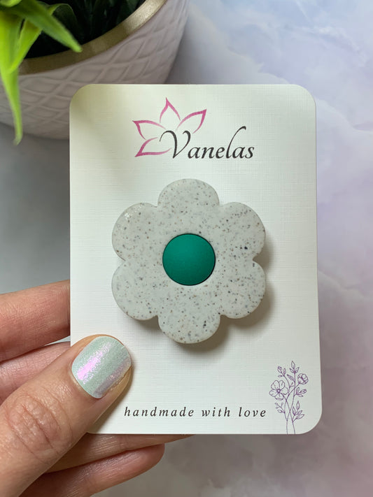 B005 Floral Magnet (Granite Gray)